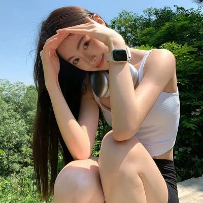 盛开的女人